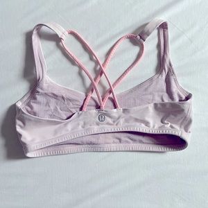 Lululemon sports bra